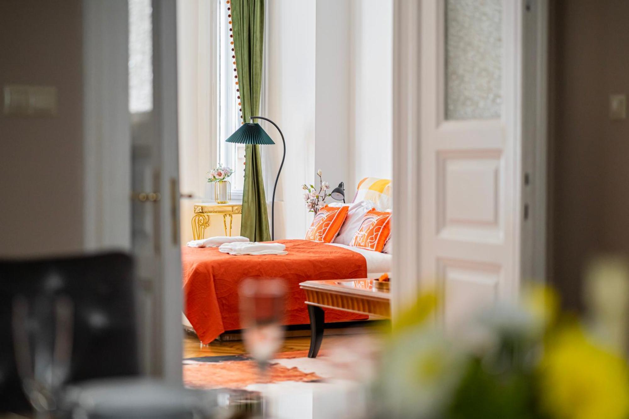 Apartamento Unique At Chain Bridge With Danube View